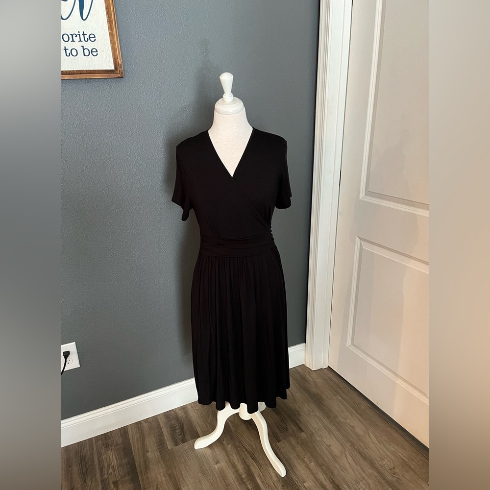 NWT Weaczzy Black Dress